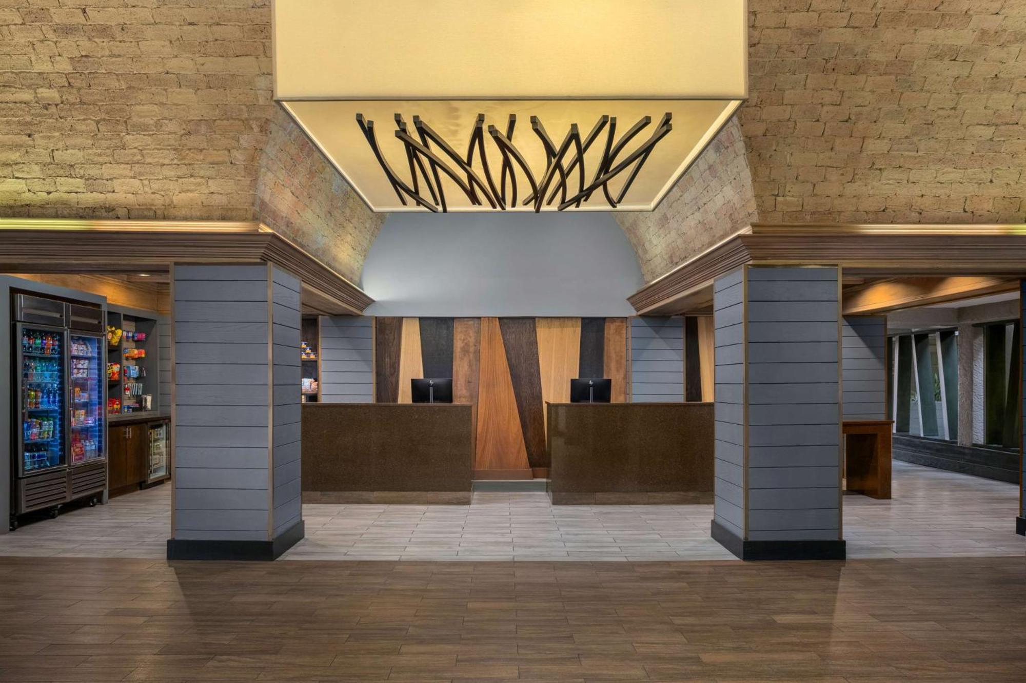 Embassy Suites By Hilton Ел Пасо Екстериор снимка